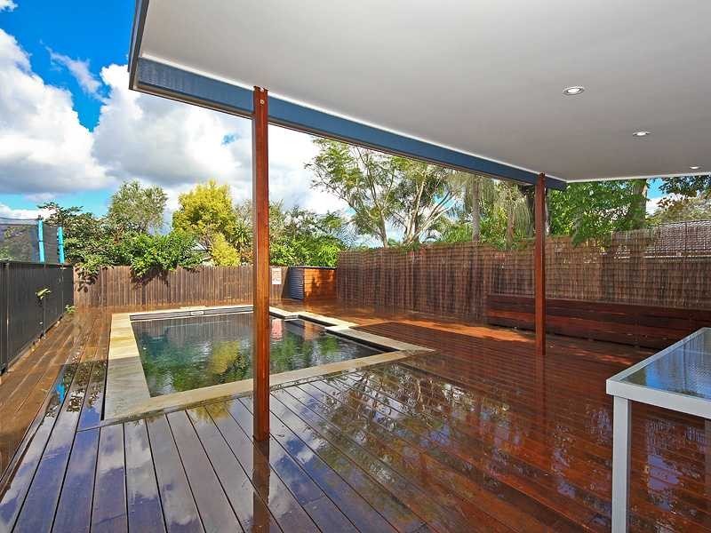 11 Glendevon Crescent, Mount Warren Park QLD 4207