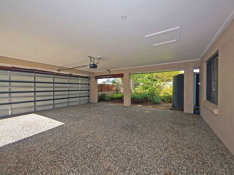11 Glendevon Crescent, Mount Warren Park QLD 4207