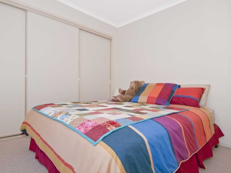 5 Rita Court, Mount Warren Park QLD 4207