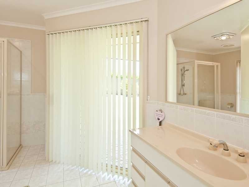 5 Rita Court, Mount Warren Park QLD 4207