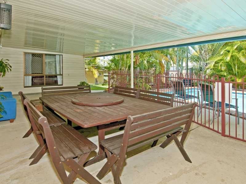 17 Grehan Cres, Mount Warren Park QLD 4207