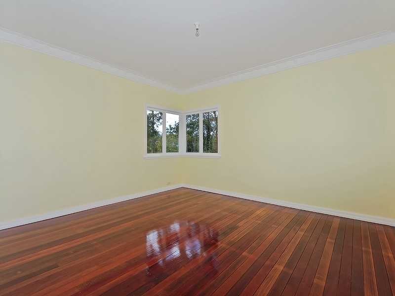 83 Holmview Rd, Holmview QLD 4207