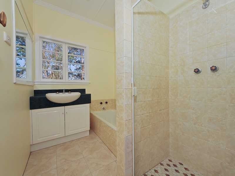 83 Holmview Rd, Holmview QLD 4207