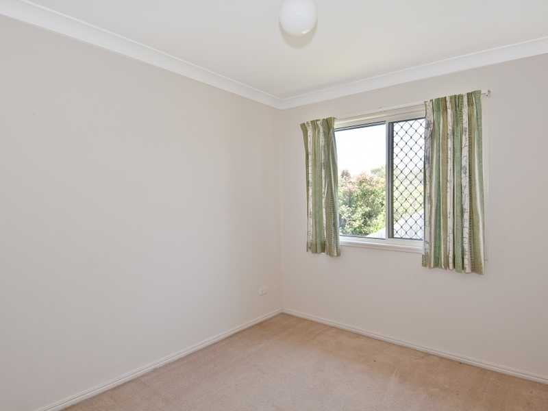7 Kings Row, Edens Landing QLD 4207