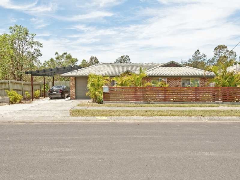 12 Duesbury Crescent, Edens Landing QLD 4207