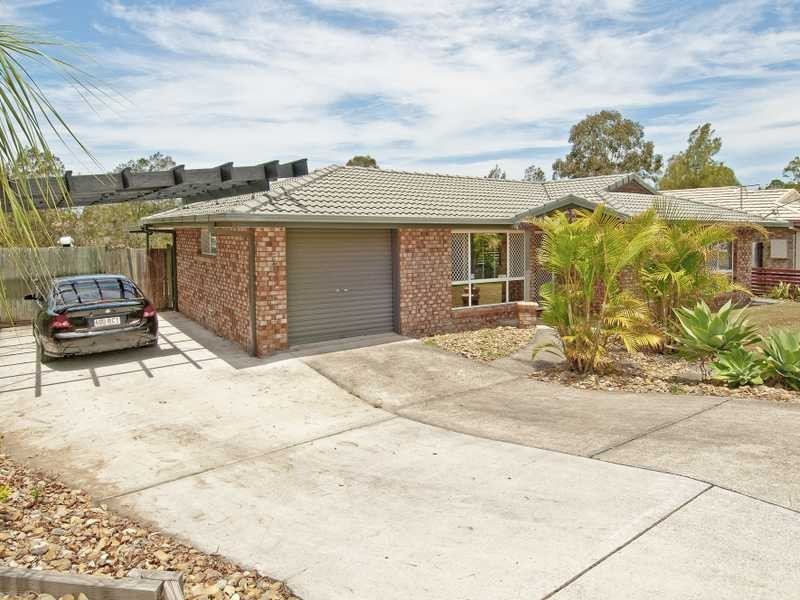 12 Duesbury Crescent, Edens Landing QLD 4207