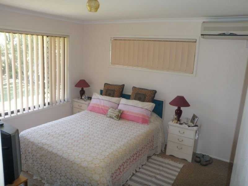 43 Peacock Av, Beenleigh QLD 4207