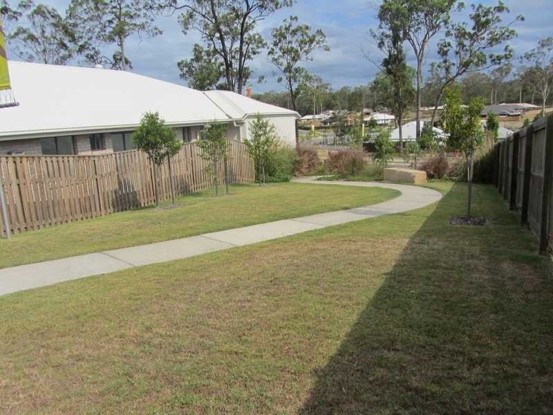 8 Richmond Crescent, Waterford QLD 4133