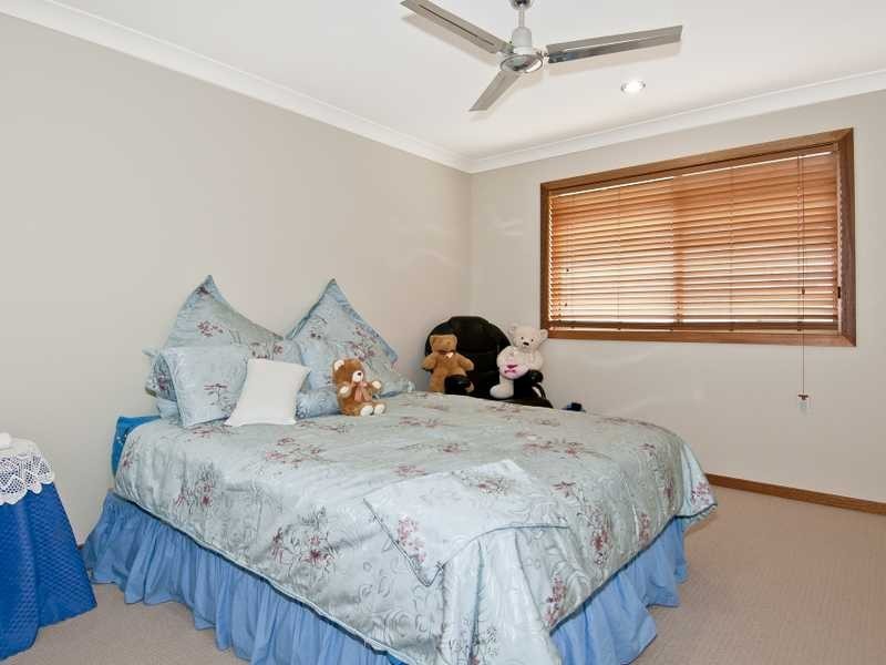 53 Long Island, Windaroo QLD 4207