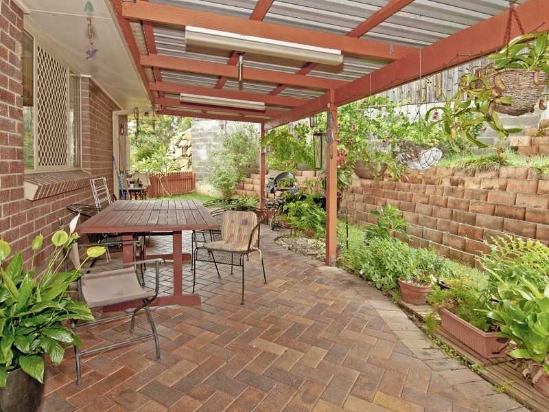 17 Leighton Drive, Edens Landing QLD 4207