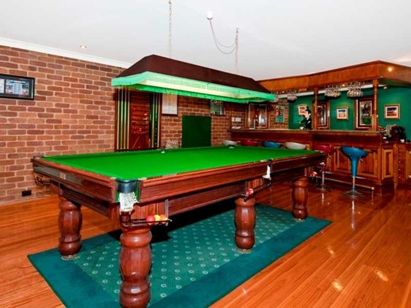 5 Bahrview Drive, Bahrs Scrub QLD 4207