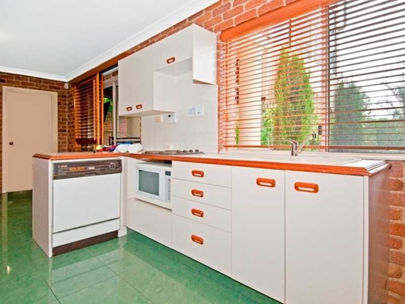 5 Bahrview Drive, Bahrs Scrub QLD 4207