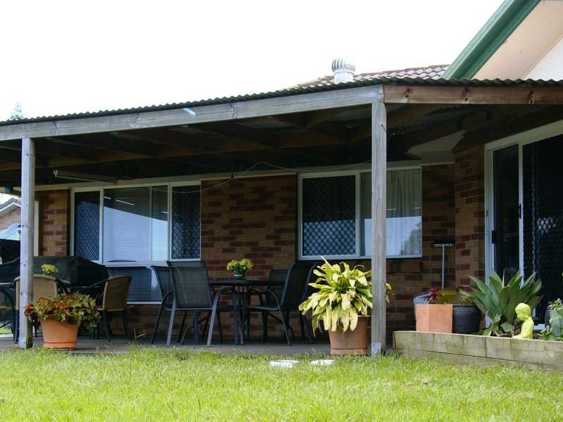 35 Eira Cr, Edens Landing QLD 4207