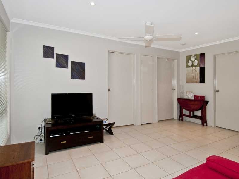 Unit/24 Albert Street, Eagleby QLD 4207