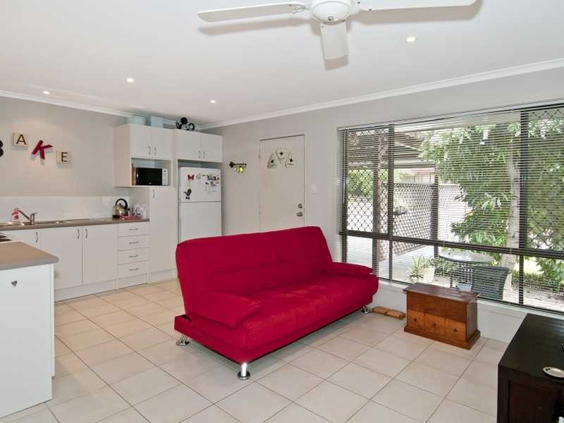 Unit/24 Albert Street, Eagleby QLD 4207