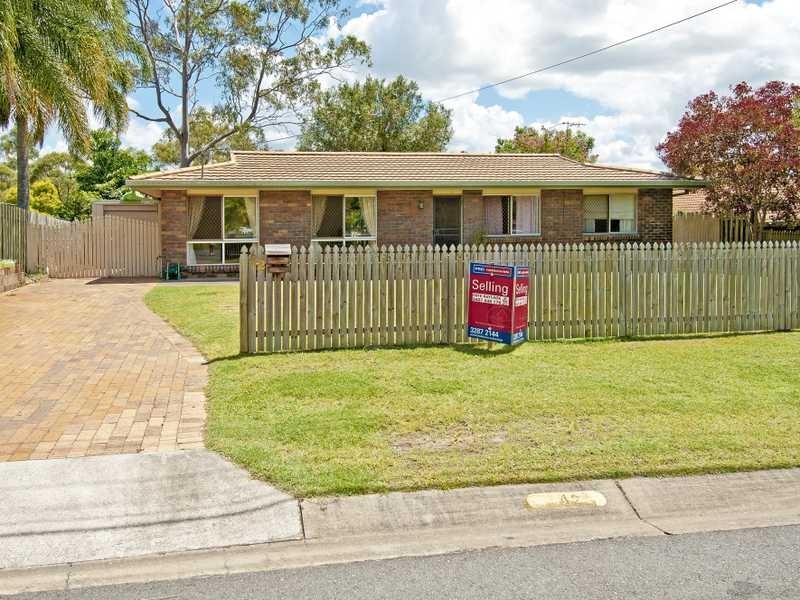 42 Harburg Drive, Beenleigh QLD 4207