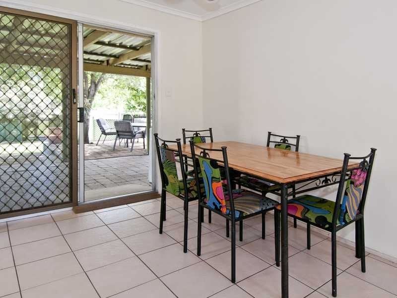 42 Harburg Drive, Beenleigh QLD 4207