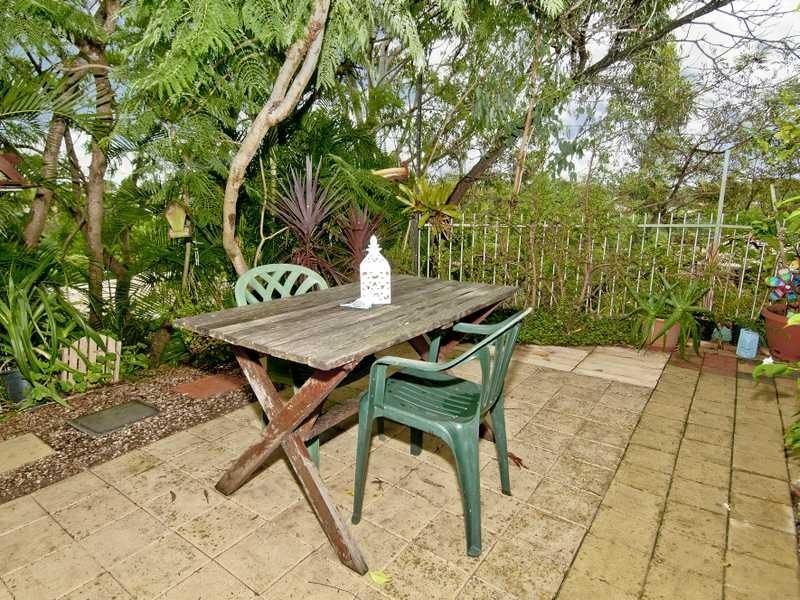 1 Jager Place, Edens Landing QLD 4207