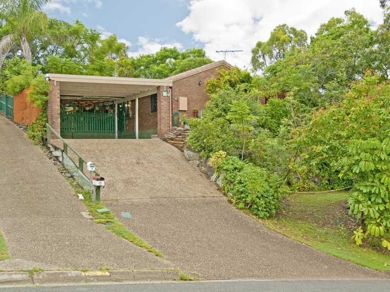 1 Jager Place, Edens Landing QLD 4207