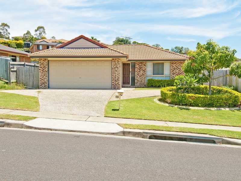 100 Overland Drive, Edens Landing QLD 4207