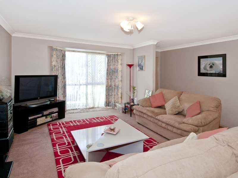 3 Gariswood Court, Edens Landing QLD 4207