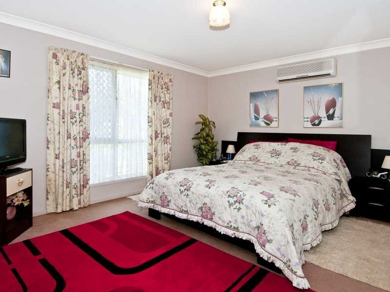 3 Gariswood Court, Edens Landing QLD 4207