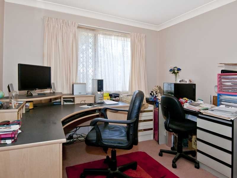 3 Gariswood Court, Edens Landing QLD 4207