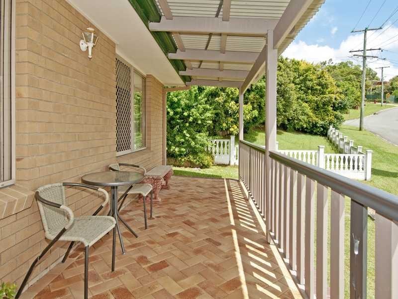 15 Shields Street, Mount Warren Park QLD 4207