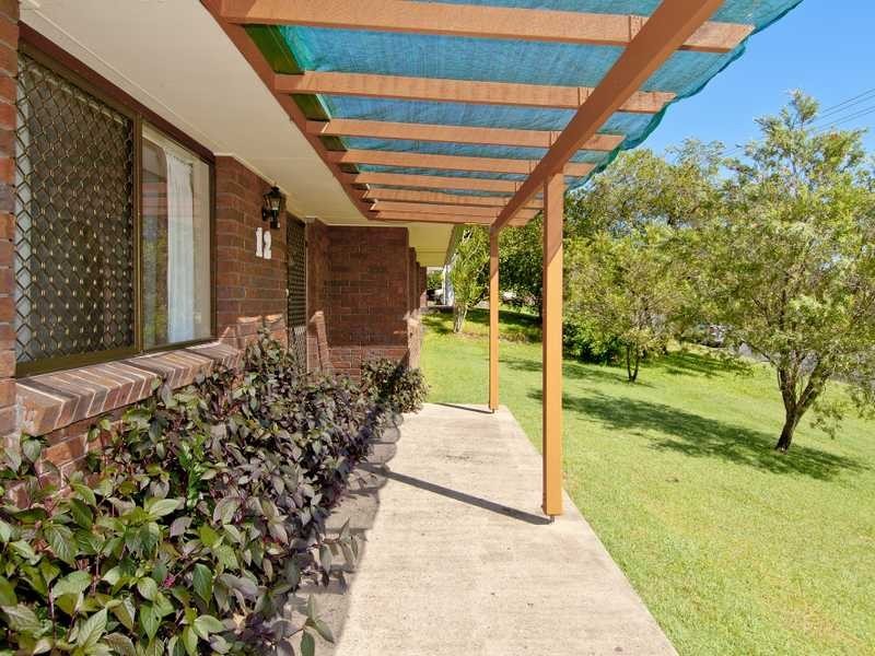 12 Harding Boulevard, Mount Warren Park QLD 4207