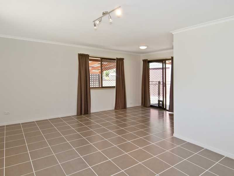 12 Harding Boulevard, Mount Warren Park QLD 4207