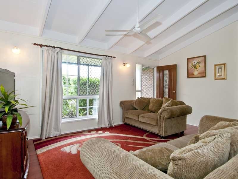 92 Harding Boulevard, Mount Warren Park QLD 4207