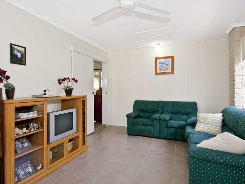 92 Harding Boulevard, Mount Warren Park QLD 4207