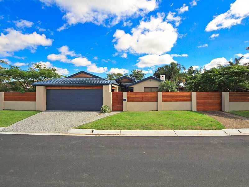 11 Glendevon Crescent, Mount Warren Park QLD 4207