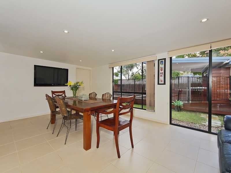 11 Glendevon Crescent, Mount Warren Park QLD 4207