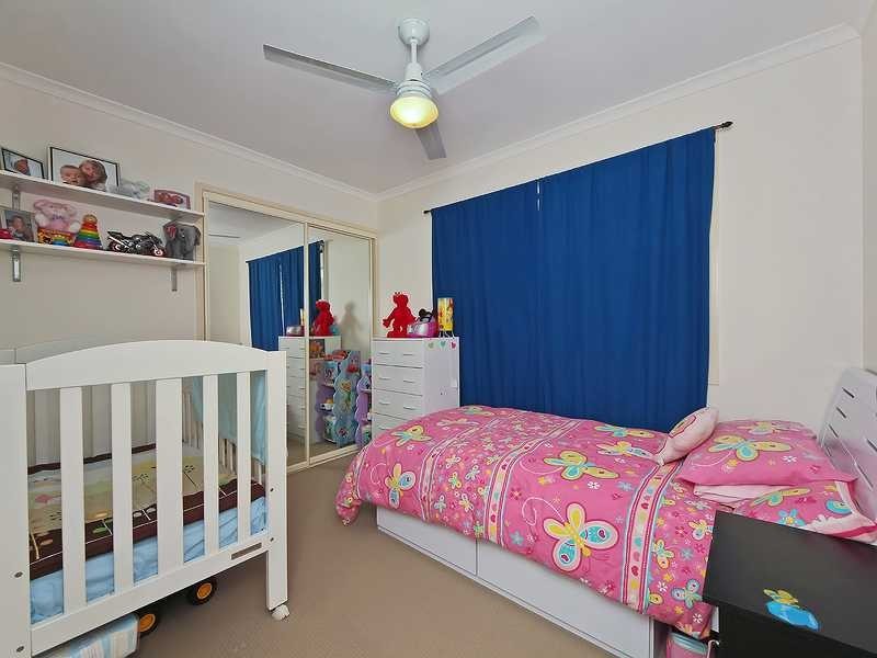 11 Glendevon Crescent, Mount Warren Park QLD 4207