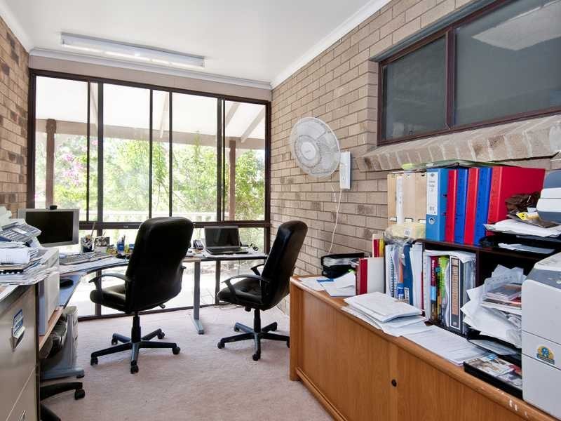30 Armstrong Road, Belivah QLD 4207