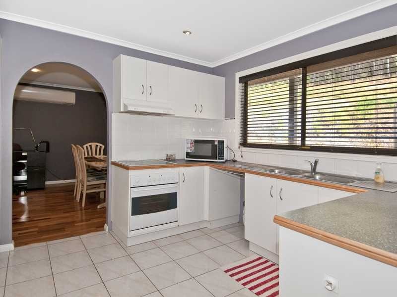 30 Armstrong Road, Belivah QLD 4207