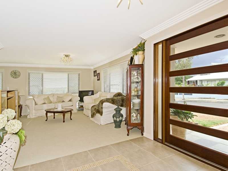 12 Wilhelm Drive, Windaroo QLD 4207