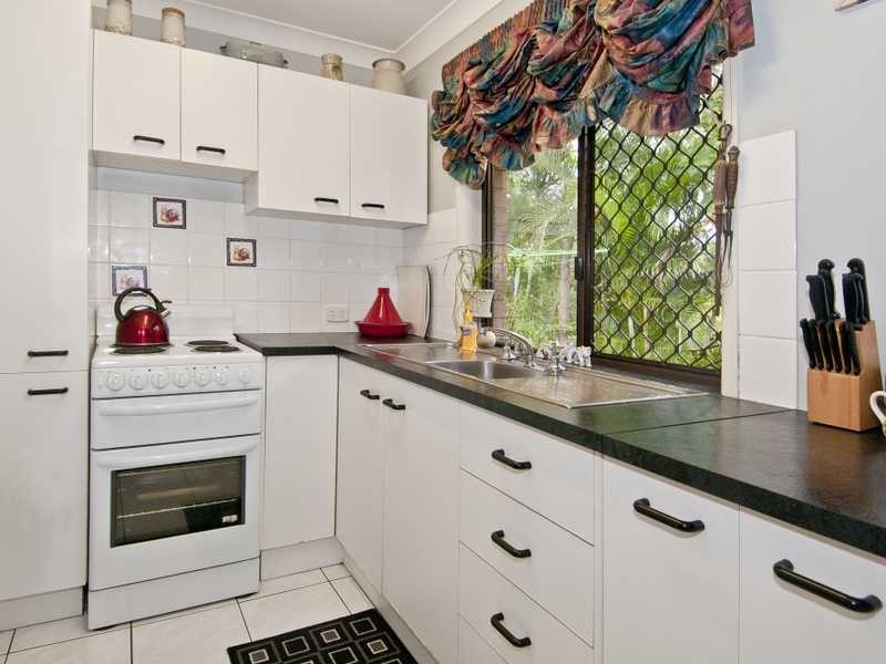 1 Jager Place, Edens Landing QLD 4207