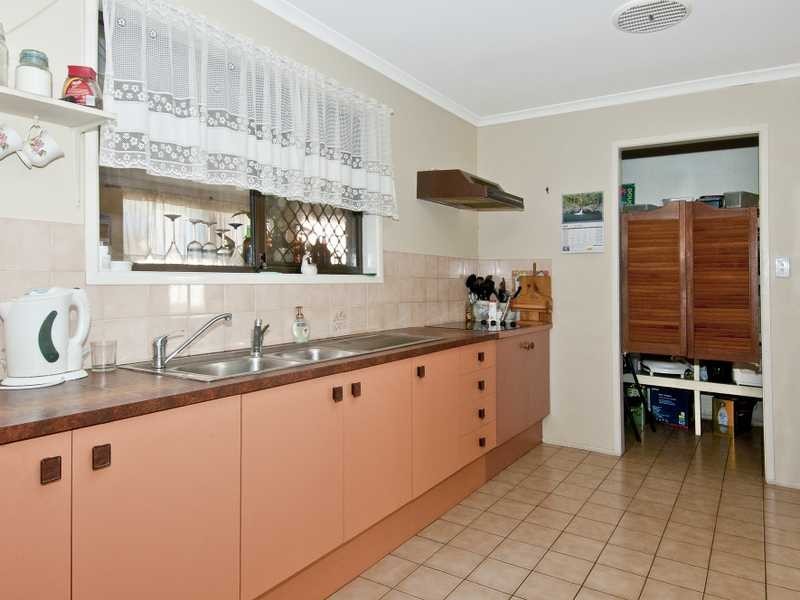 1 Eagle Drive, Eagleby QLD 4207