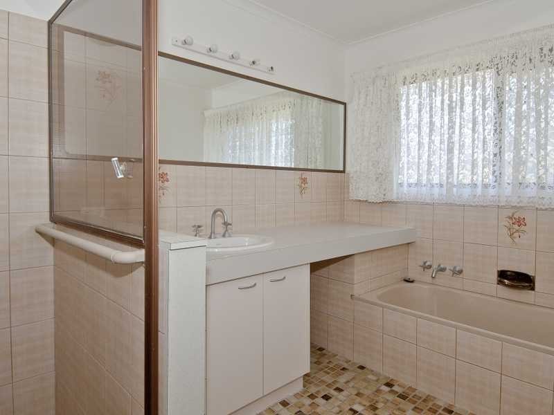 20 Wilhelm Drive, Windaroo QLD 4207