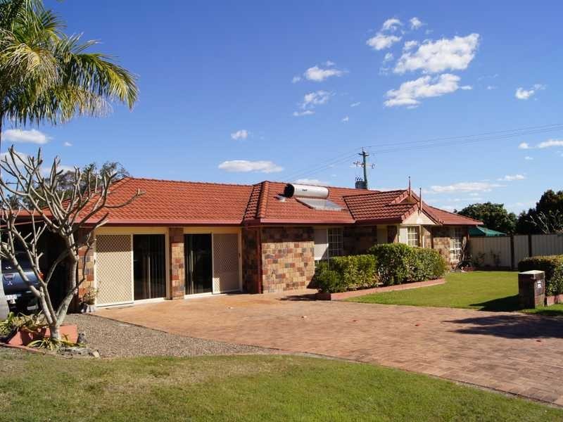 136 High Road, Waterford QLD 4133