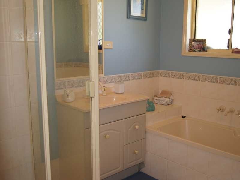 136 High Road, Waterford QLD 4133