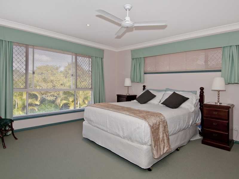 15 Carmen Court, Bahrs Scrub QLD 4207