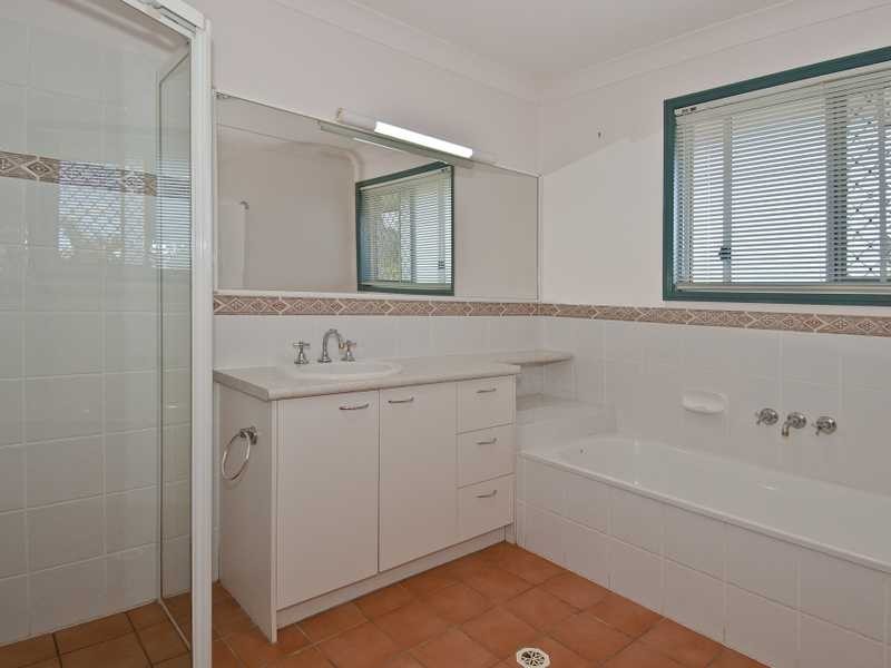 15 Carmen Court, Bahrs Scrub QLD 4207