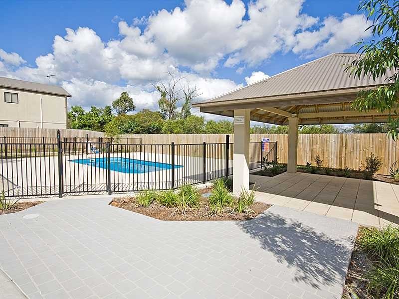 Unit 8/126 Logan Street, Eagleby QLD 4207