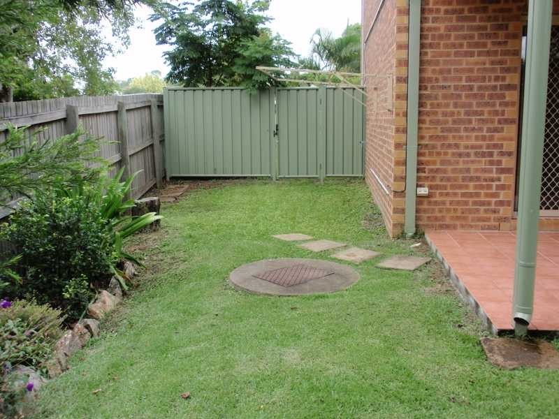 Unit 8/6 Pendlebury Court, Edens Landing QLD 4207