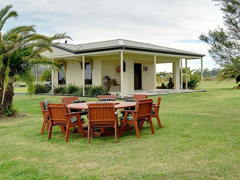 393 Rotary Park Road, Alberton QLD 4207