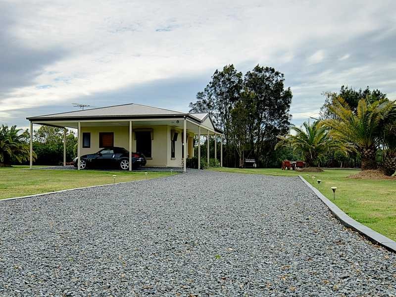 393 Rotary Park Road, Alberton QLD 4207