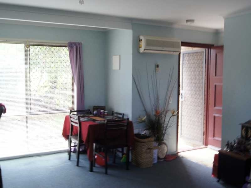 Unit 4/3b Guinevere Court, Bethania QLD 4205